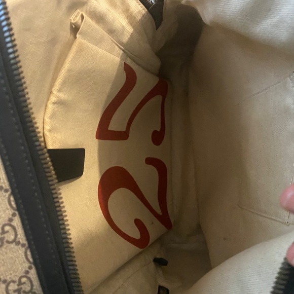 Gucci book bag - Picture 3 of 3